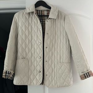 Burberry women quilted jacket